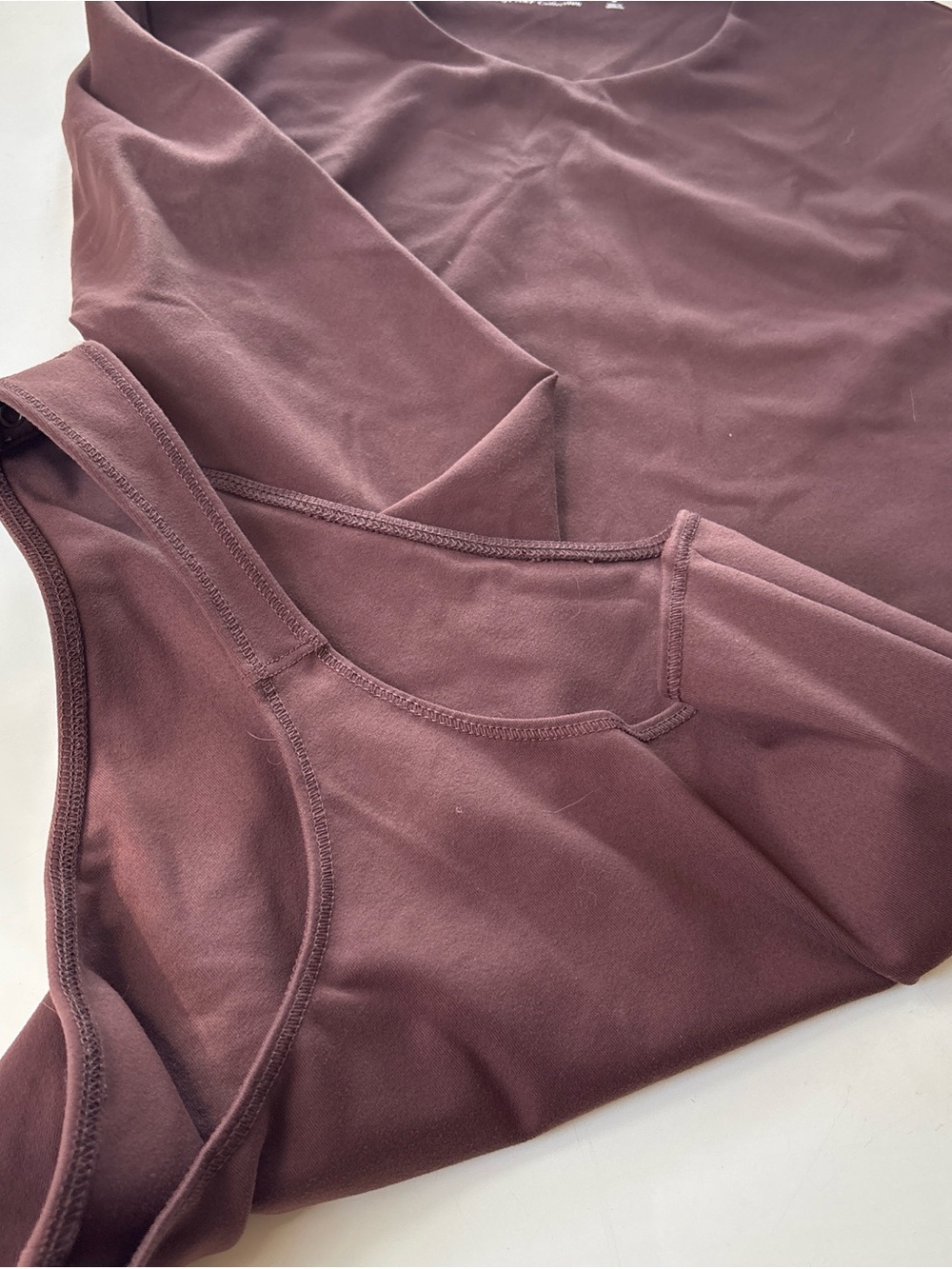 Abercrombie & Fitch soft matte long sleeve seamless crew bodysuit - Picture 3 of 4